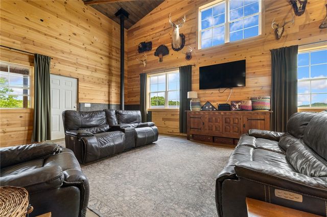 345 Hope Creek Lane, Harrison, AR 72601