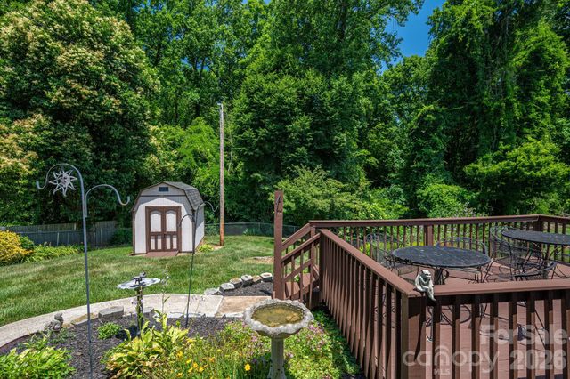 712 Crestwood Avenue, Gastonia, NC 28054