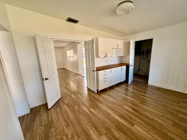 4303 ANDERSON ROAD, Orlando, FL 32812