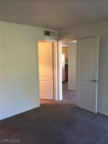 7720 Secret Shore Drive 206, Las Vegas, NV 89128