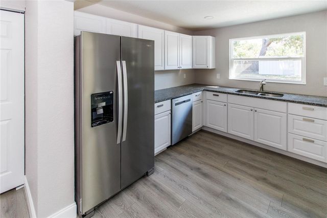 7122 ASTOR DRIVE, New Port Richey, FL 34652