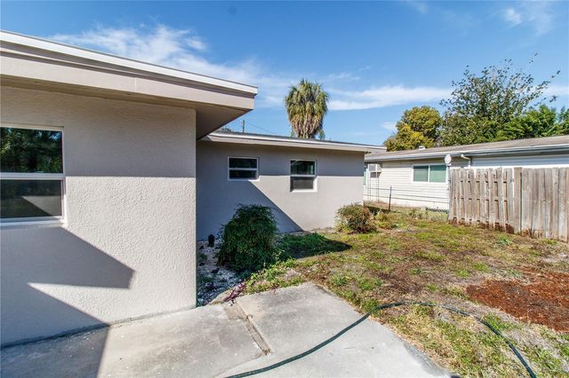 7122 ASTOR DRIVE, New Port Richey, FL 34652