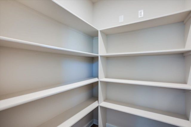 11749 W Scarlett Ct, Maize, KS 67101