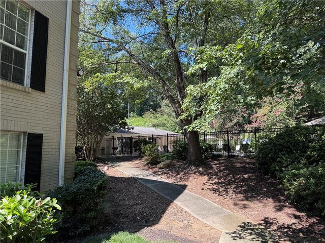 3412 Essex Avenue 111, Atlanta, GA 30339