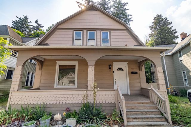 422 S Winter Street, Adrian, MI 49221