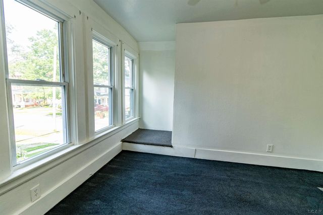 422 S Winter Street, Adrian, MI 49221