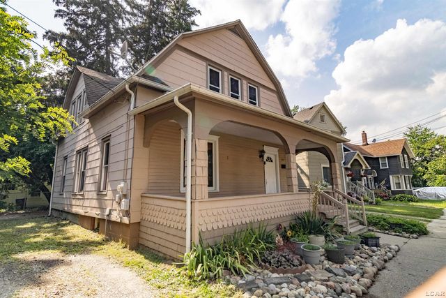 422 S Winter Street, Adrian, MI 49221