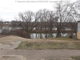 41 Dunbar Avenue, Dunbar, WV 25064