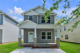 308 N Division St # A, Suffolk, VA 23434