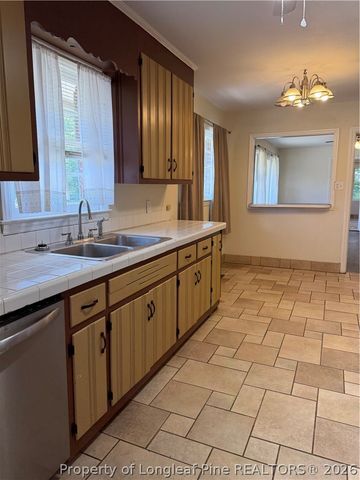 3325 Boone Trail, Fayetteville, NC 28306