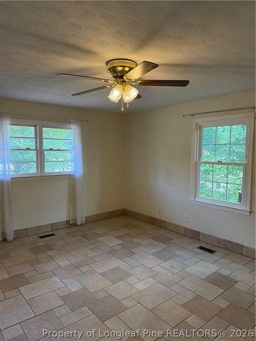 3325 Boone Trail, Fayetteville, NC 28306