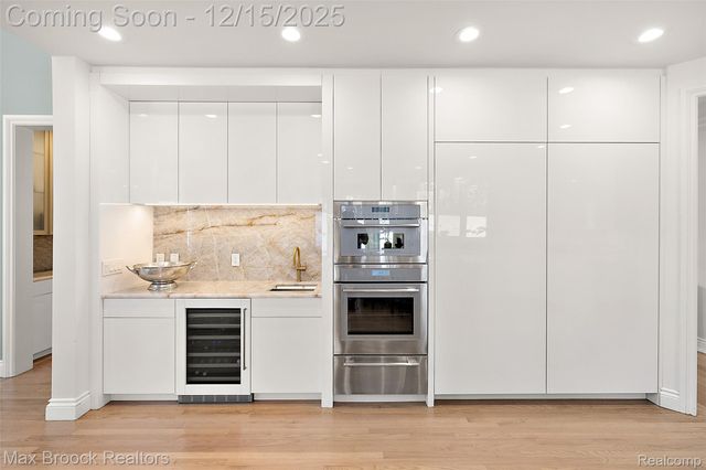 59 Hidden Ridge, Bloomfield Hills, MI 48304