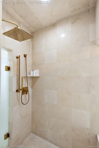 59 Hidden Ridge, Bloomfield Hills, MI 48304