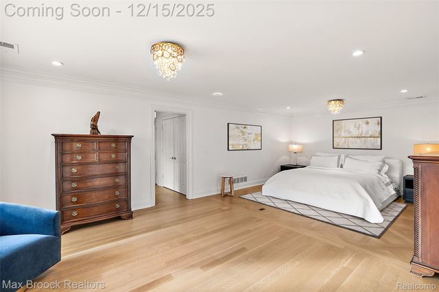 59 Hidden Ridge, Bloomfield Hills, MI 48304