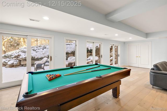 59 Hidden Ridge, Bloomfield Hills, MI 48304