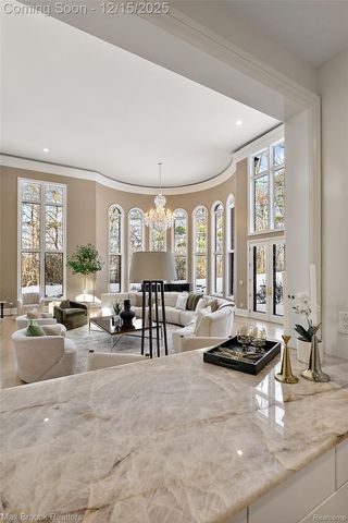 59 Hidden Ridge, Bloomfield Hills, MI 48304