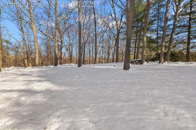 59 Hidden Ridge, Bloomfield Hills, MI 48304