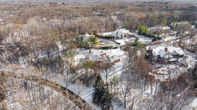 59 Hidden Ridge, Bloomfield Hills, MI 48304