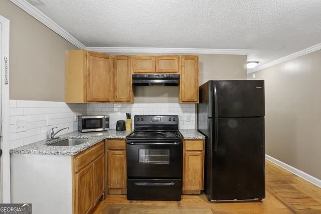 891 N Eugenia Place NW A, Atlanta, GA 30318