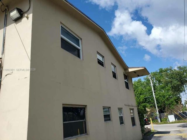 3901 SW 78th Ct 221, Miami, FL 33155