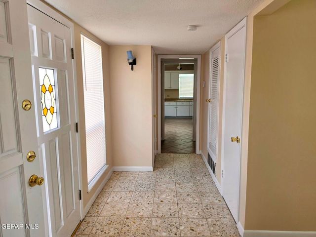 6732 SOUTHWIND Drive, El Paso, TX 79912