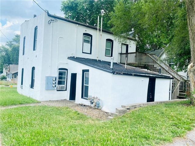 2400 SE 8th Street, Des Moines, IA 50315