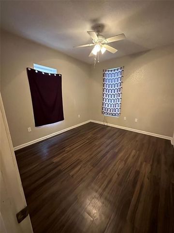 2400 SE 8th Street, Des Moines, IA 50315