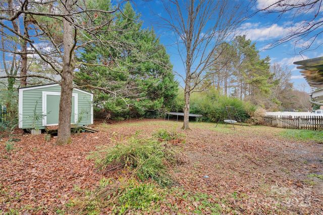 3007 Wyntree Court, Matthews, NC 28104