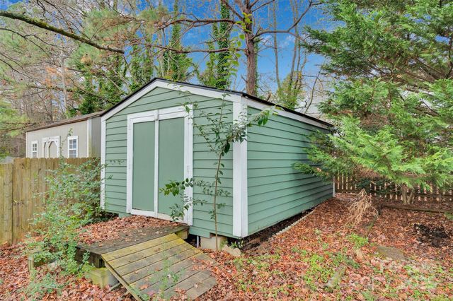 3007 Wyntree Court, Matthews, NC 28104