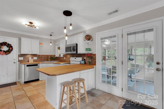 3007 Wyntree Court, Matthews, NC 28104