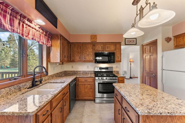 3115 Devonshire Circle, Crown Point, IN 46307