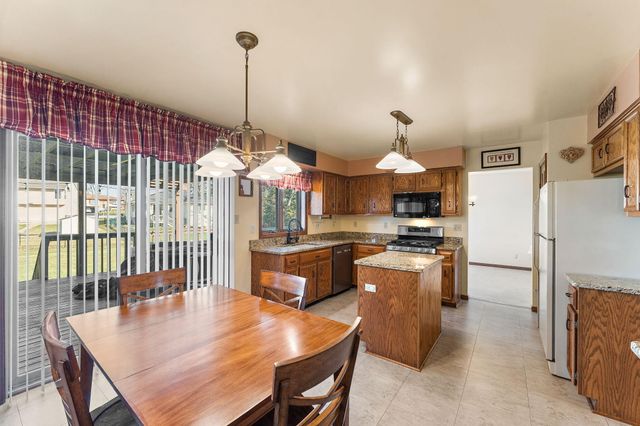 3115 Devonshire Circle, Crown Point, IN 46307