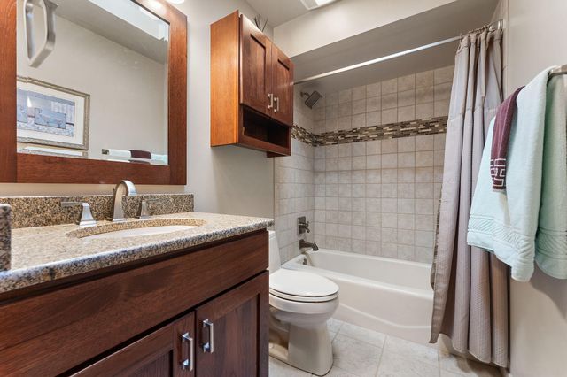 3115 Devonshire Circle, Crown Point, IN 46307