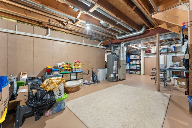 3115 Devonshire Circle, Crown Point, IN 46307