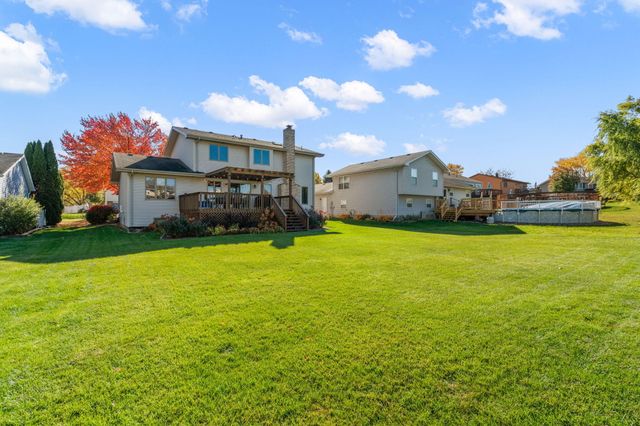 3115 Devonshire Circle, Crown Point, IN 46307