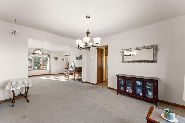 3115 Devonshire Circle, Crown Point, IN 46307