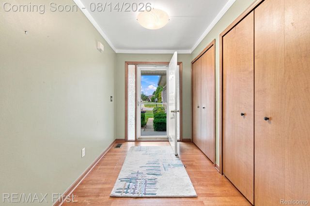 53644 Clarion Drive, Macomb Township, MI 48042