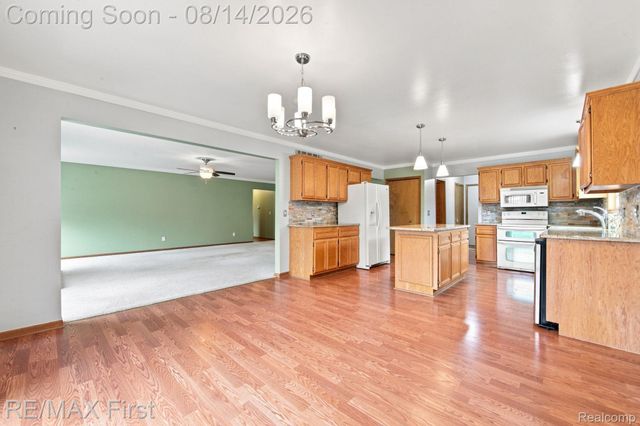 53644 Clarion Drive, Macomb Township, MI 48042