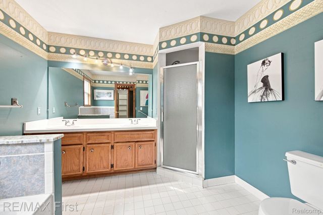 53644 Clarion Drive, Macomb Township, MI 48042