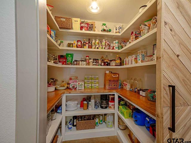 18940 Big Timber Rd, Tyler, TX 75703