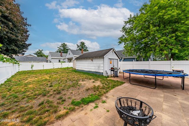 3256 Williams Street, Rotterdam, NY 12306