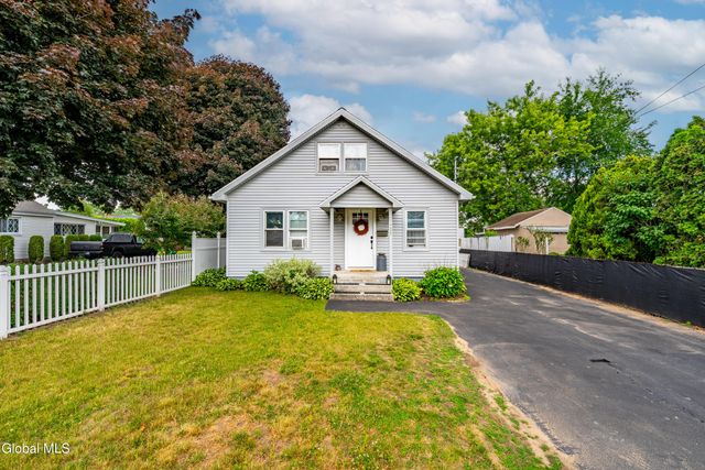 3256 Williams Street, Rotterdam, NY 12306