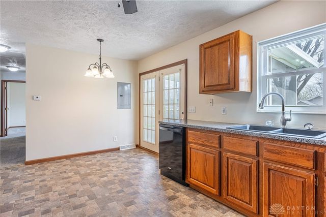 921 McDowell Street, Xenia, OH 45385