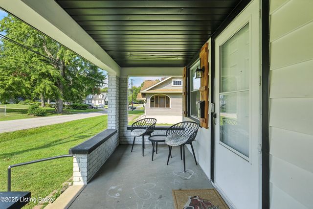 1871 Kendall Ln, Louisville, KY 40216