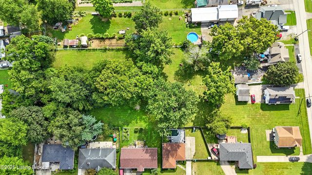 1871 Kendall Ln, Louisville, KY 40216