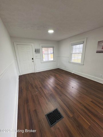 1871 Kendall Ln, Louisville, KY 40216