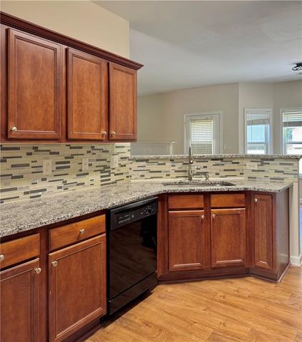 893 Port West Drive, Auburn, GA 30011