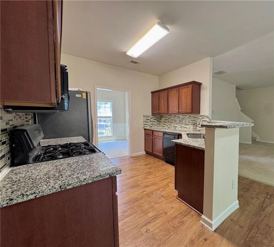 893 Port West Drive, Auburn, GA 30011