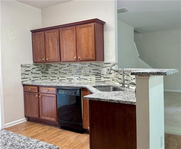 893 Port West Drive, Auburn, GA 30011
