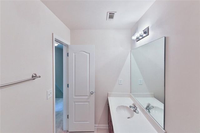 893 Port West Drive, Auburn, GA 30011